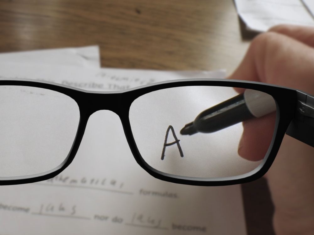 3e Uvelichitelni Ochila S Led Svetodiodi 1 3e Uvelichitelni Ochila S Led Svetodiodi 1